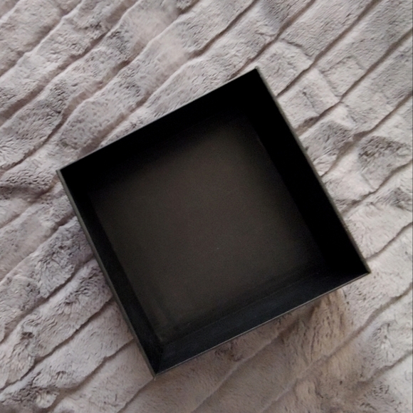 GUC Empty CHANEL BOX And Empty BLEU DE CHANEL PERFUME BOX! - Picture 9 of 12